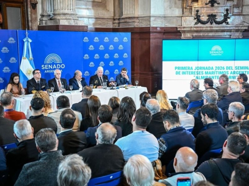 Liga Naval Argentina invita a mirar mares y ríos con una visión estratégica nacional